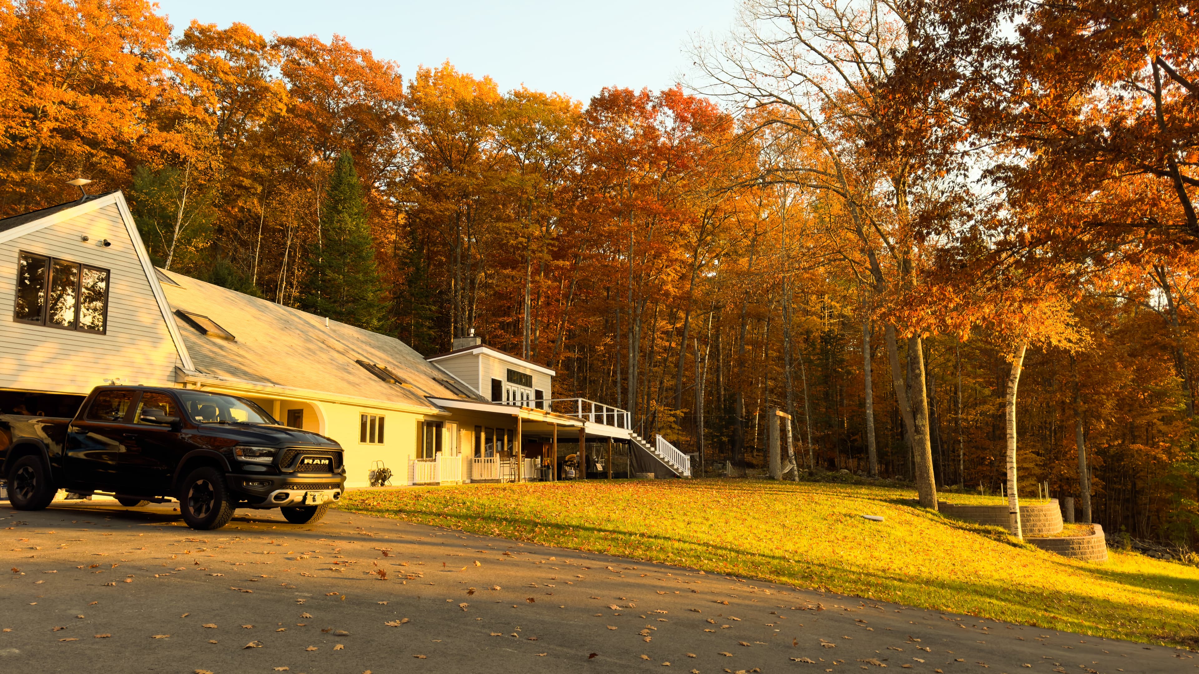 Mountain Retreat - Image 3